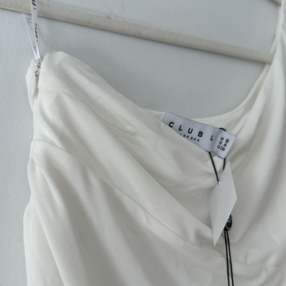 Club L London Maternity Dress - Picture 11 of 13